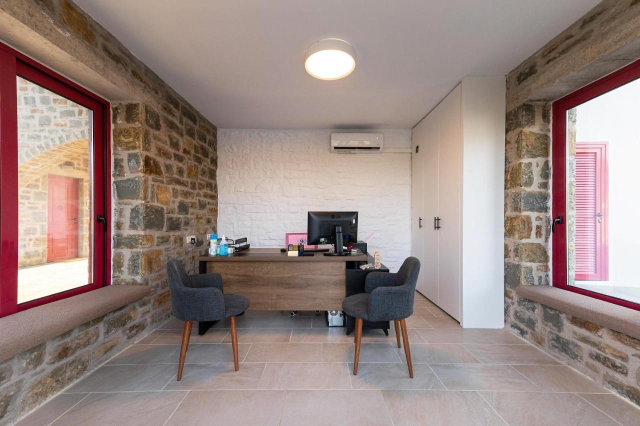 Abeloessa Methonian Hospitality Aparthotel Εξωτερικό φωτογραφία